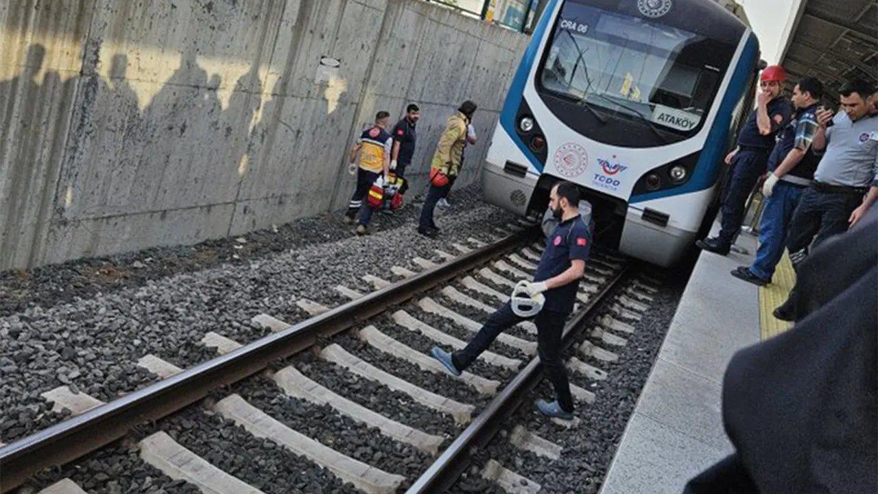 Marmaray'da korkunç olay! Bir kadın raylara atlayarak intihar etti