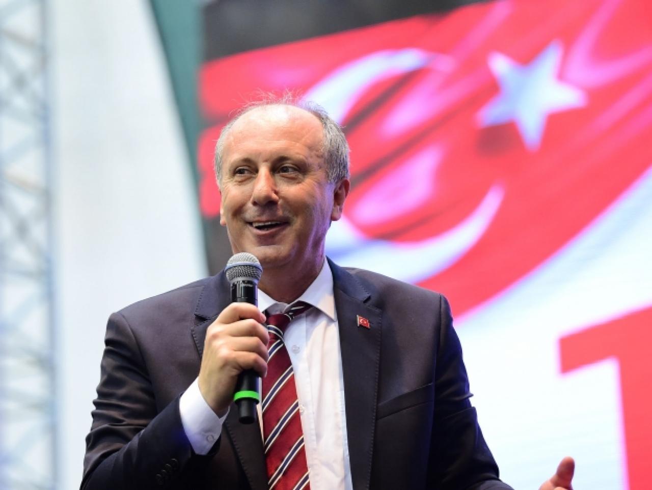 Muharrem İnce'den 23 Nisan mesajı: 23 Nisan bu büyük görevin simgesidir