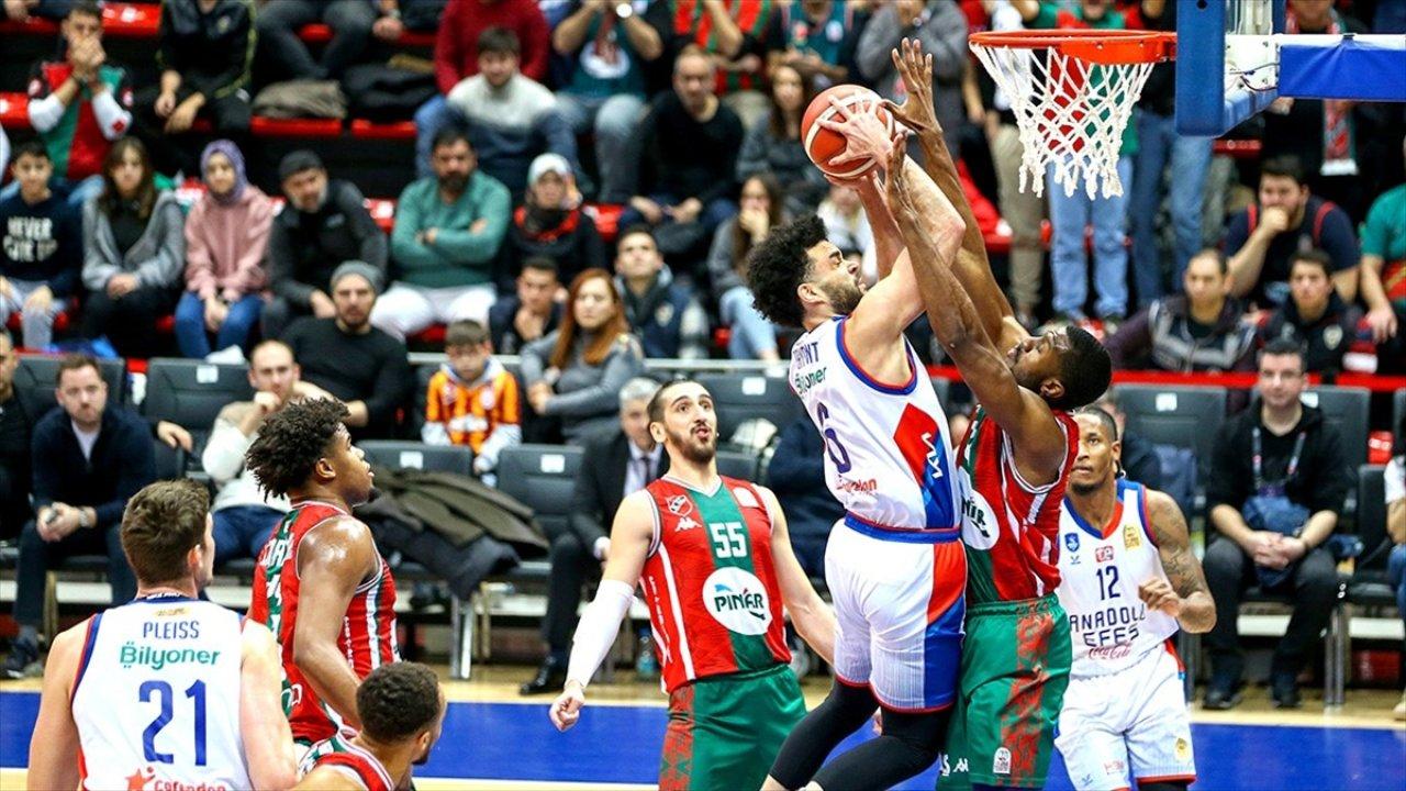 Anadolu Efes yarı finalde Pınar Karşıyaka’yı ağırlıyor