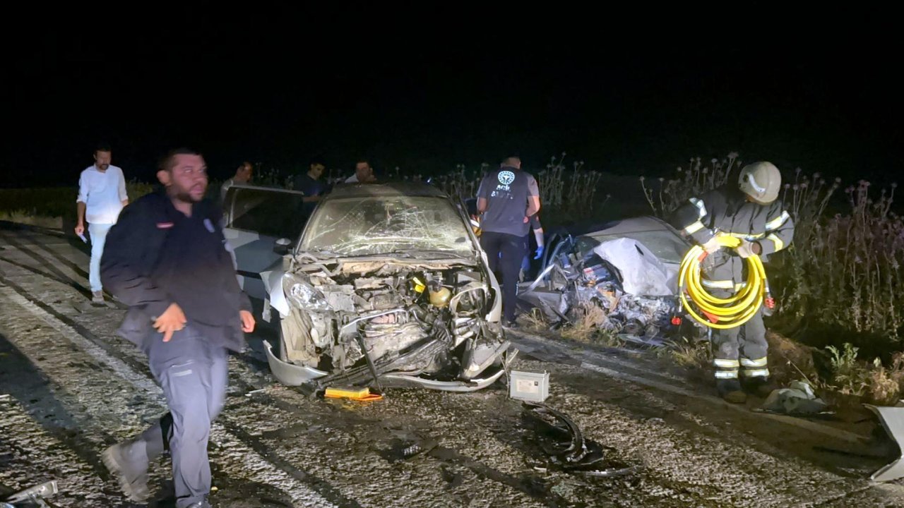 Tekirdağ'da korkunç kaza! Oğlunu sollamaya çalışan baba, kazaya neden oldu: 3 ölü, 5 yaralı