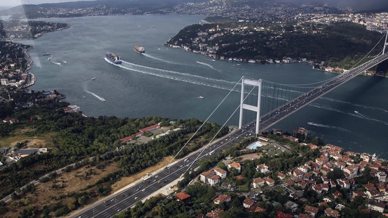 Karar yürürlükte: Kurban Bayram tatilinde hangi köprü, otoyollar ücretsiz?