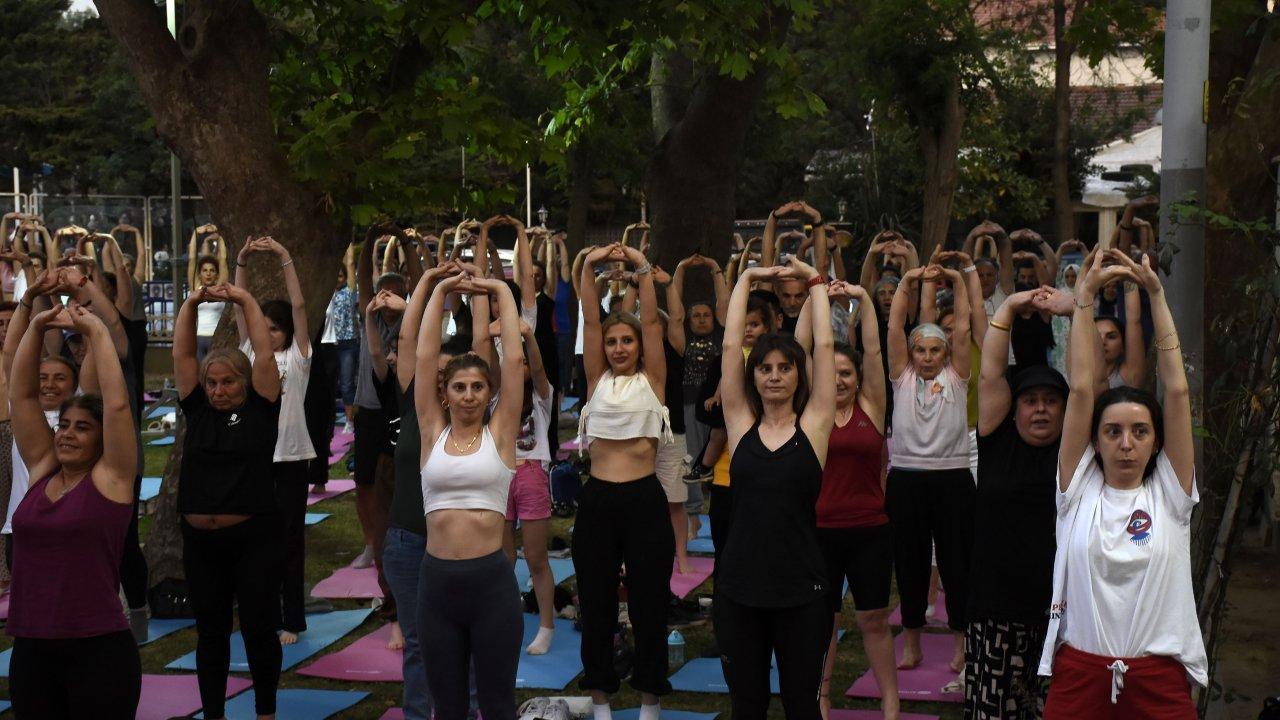 Sarıyer'de 'Dünya Yoga Günü' etkinliği