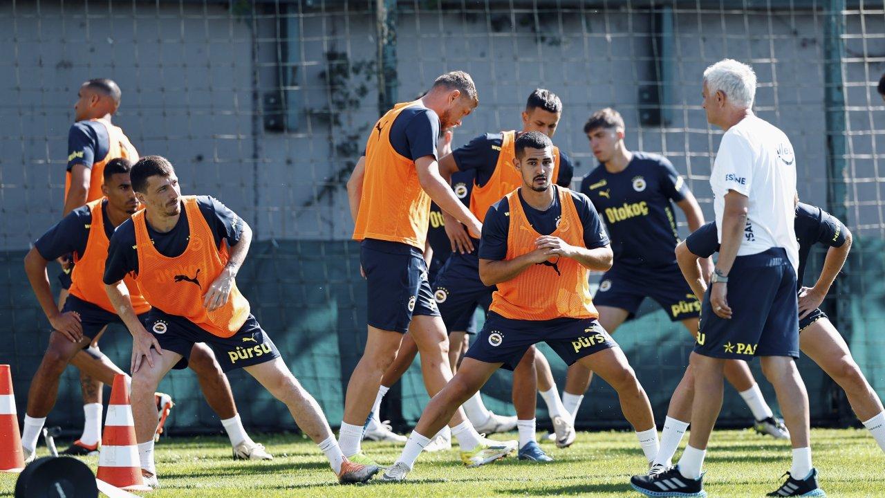 Fenerbahçe'de yeni sezon hazırlıkları devam ediyor