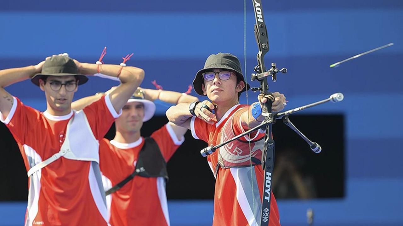 Paris Olimpiyat Oyunları'nda ilk madalya: Klasik Yay Erkek Milli Takımı 'bronz'un sahibi oldu