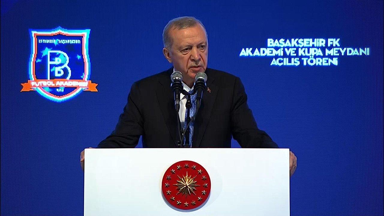 Cumhurbaşkanı Erdoğan: Hiçbir şey ülkemizin ve milletimizin huzurundan daha mühim değildir