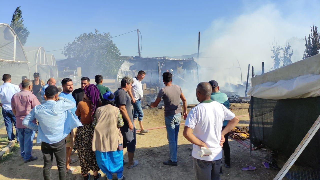 İşçilerinin kaldığı baraka yangında küle döndü