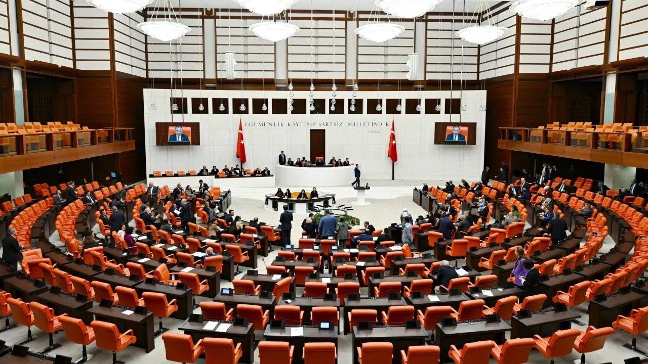 TBMM Başkanı Kurtulmuş, Meclis'i Can Atalay kararı nedeniyle olağanüstü toplantıya çağırdı