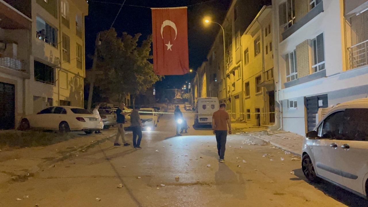 Eskişehir'de asker eğlencesinde arbede; 1 polis yaralandı