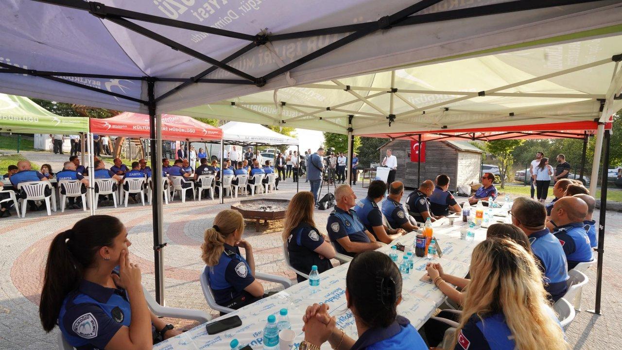 Beylikdüzü Belediye Başkanı Çalık, zabıta teşkilatının yıldönümünü kutladı