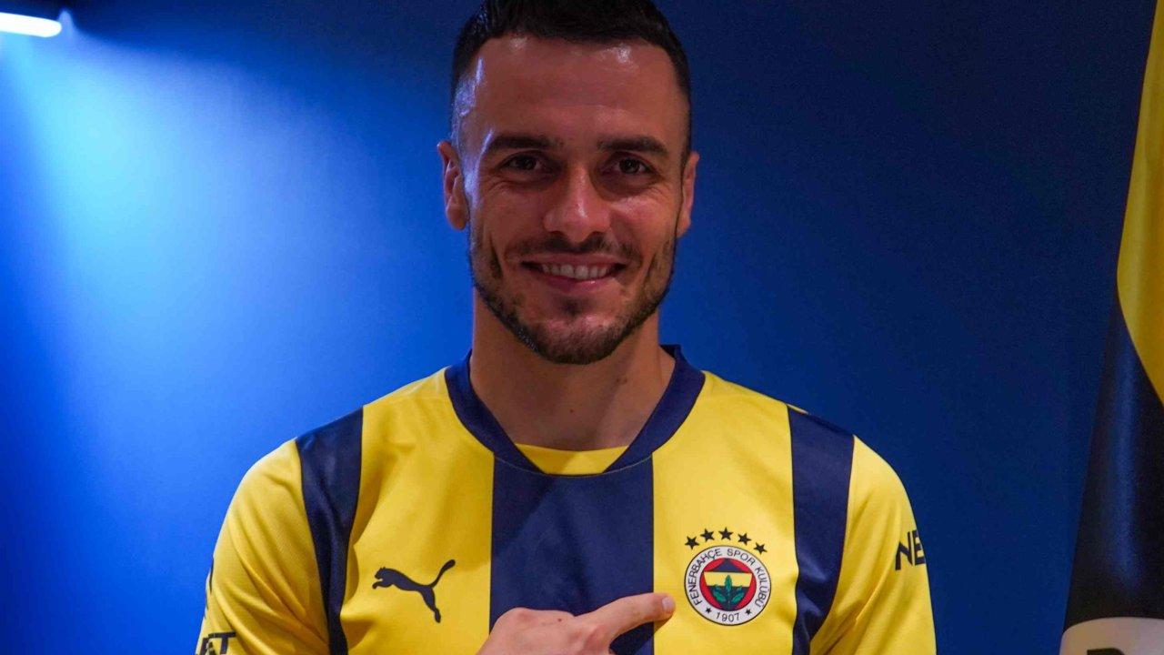 Filip Kostic Fenerbahçe’ye imzayı attı!