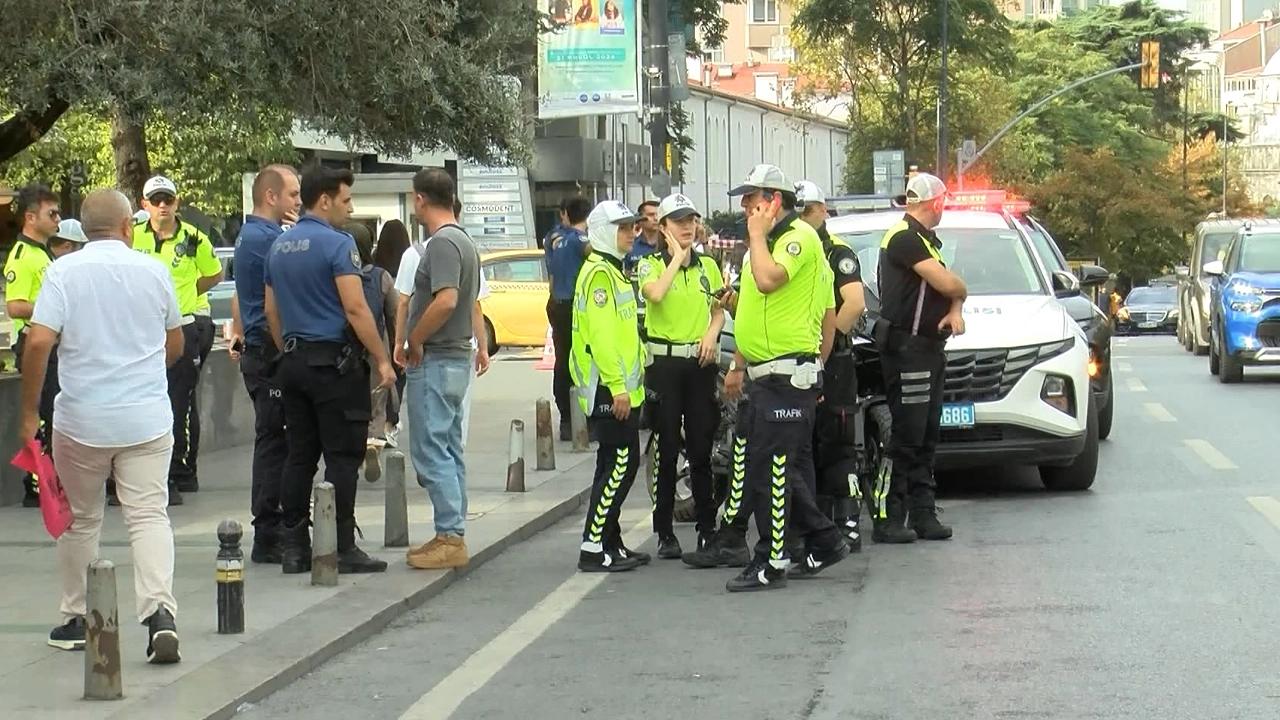 İstanbul Şişli'de feci kaza: Polis memuru kaldırımda yürüyen iki kişiye çarptı