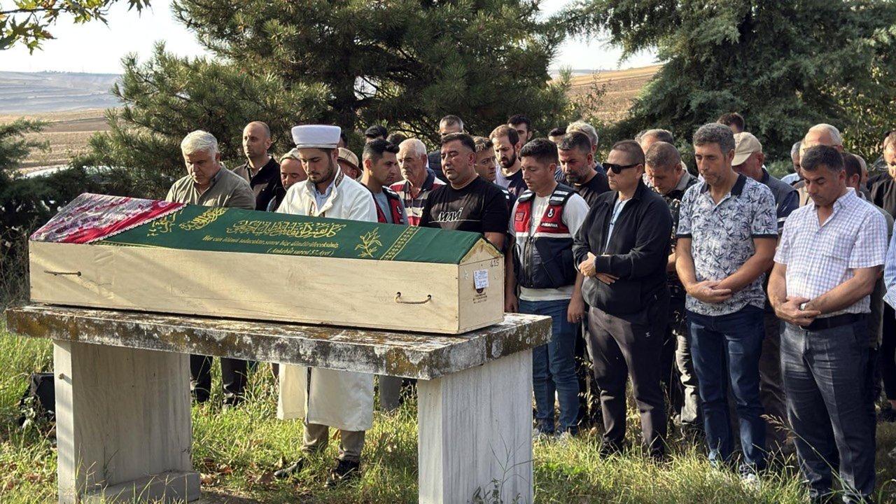 Şoförün açtığı ateş, Fatma'ya isabet etmişti, bugün toprağa verildi