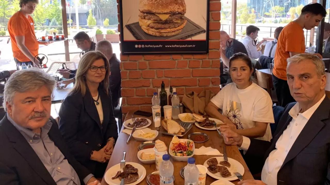 Domuz Eti Krizi Sürerken Metin Ergun’dan Şaşırtan Hamle! Köfteci Yusuf'ta Yemek Yedi