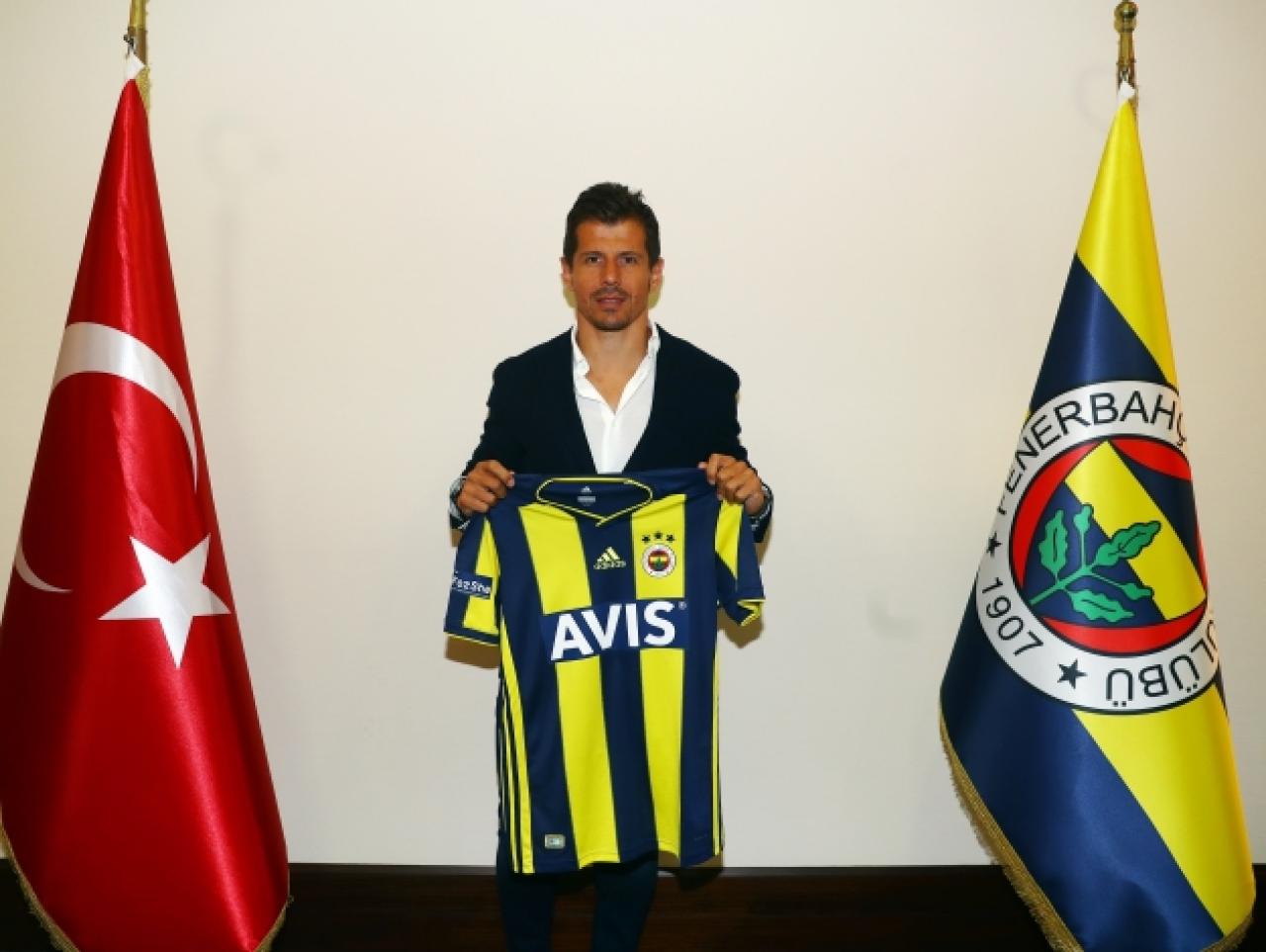 Emre Belöğlu resmen Fenerbahçe'de