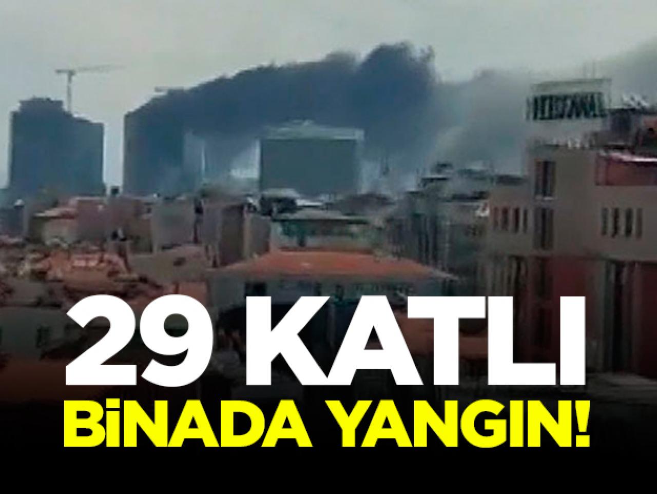 29 katlı binada yangın! Dumanlar her yerden görünüyor