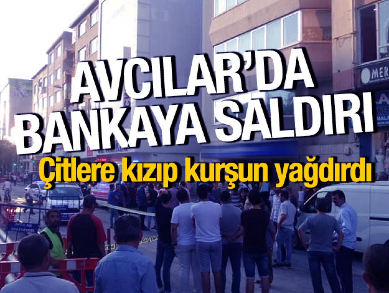 Avcılar'da bankaya silahlı saldırı! Seyyar satıcı kurşun yağdırdı