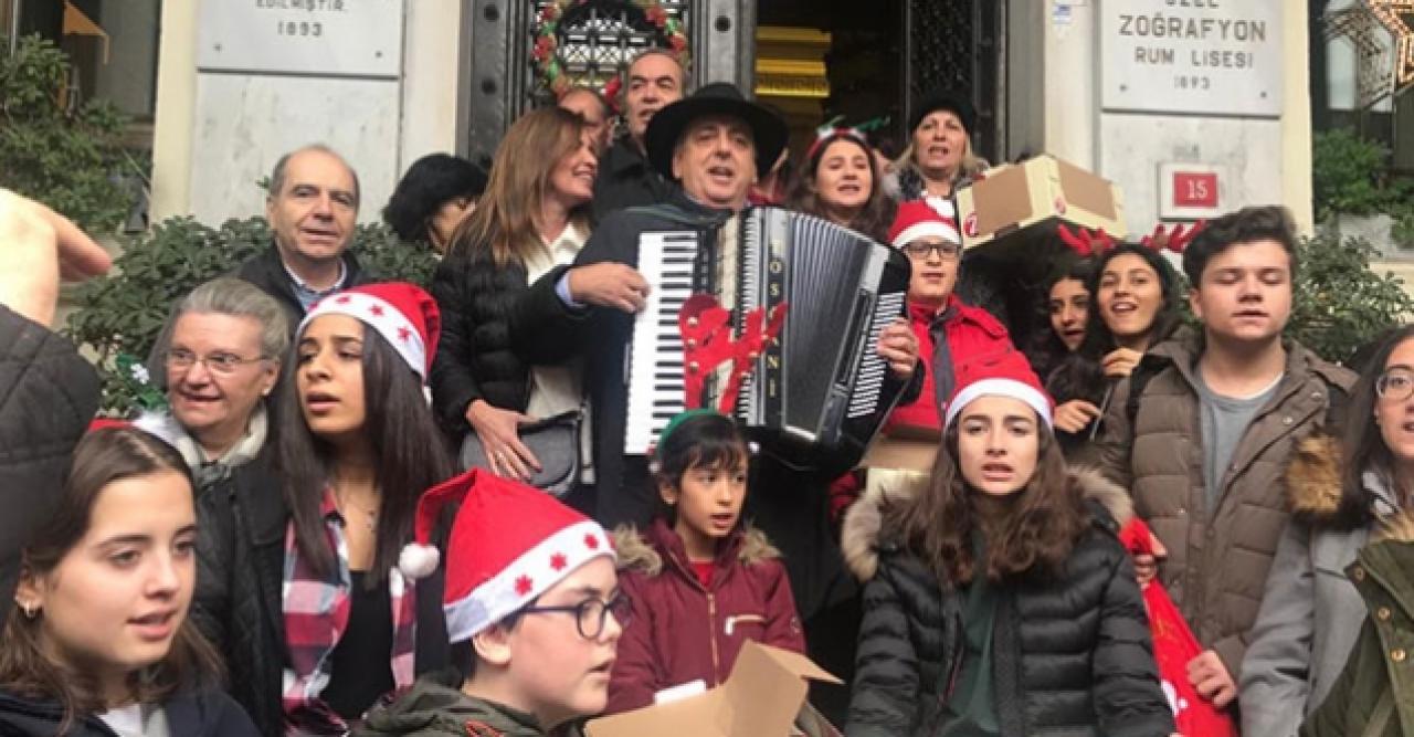 Rum Cemaati İstiklal'de noel etkinliği yaptı