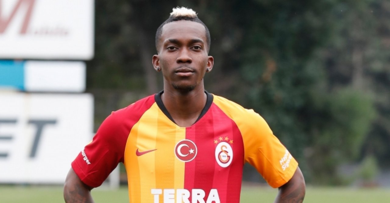 HENRY ONYEKURU RESMEN GALATASARAY'DA