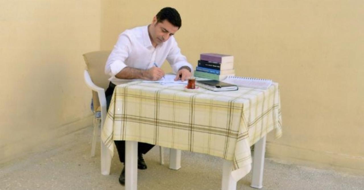 Selahattin Demirtaş, gazete yazarı oluyor!