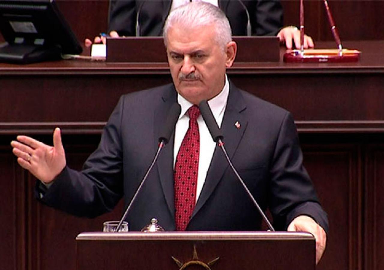 Başbakan Yıldırım: Afrin hilal gibi çepe çevre emniyete alındı