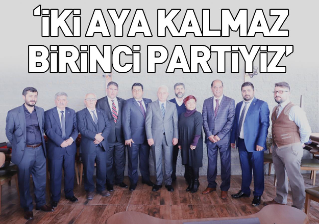 İki aya kalmaz birinci partiyiz