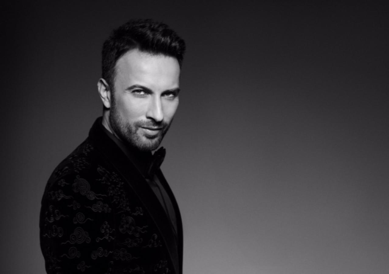 Tarkan'dan 'Beni Çok Sev' için romantik klip