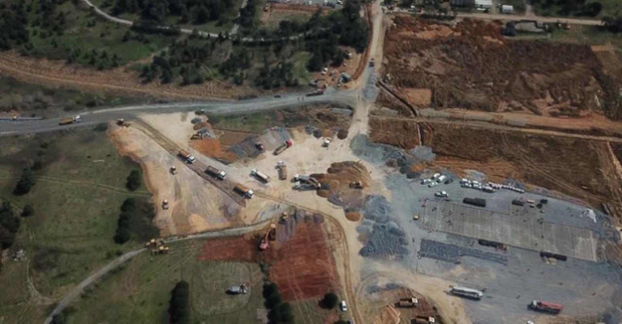 Sancaktepe'de salgın hastanesi çalışmaları devam ediyor