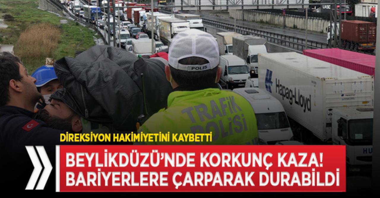 Beylikdüzü'nde korkunç kaza! Sürücü araçta sıkıştı