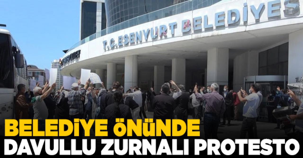 Pazarcılardan Esenyurt Belediyesi önünde protesto