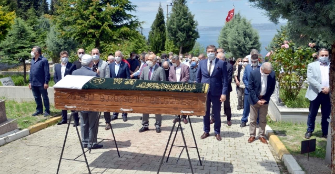 Oruç Aruoba Kocaeli'de son yolculuğuna uğurlandı