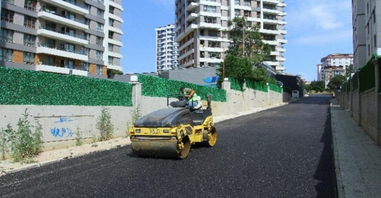 Kartal'da yollar yenileniyor