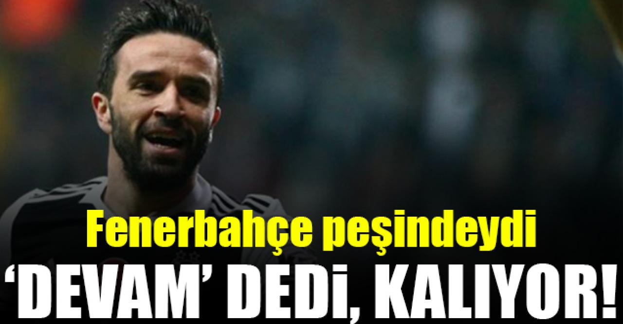 Gökhan Gönül Beşiktaş'ta kalıyor