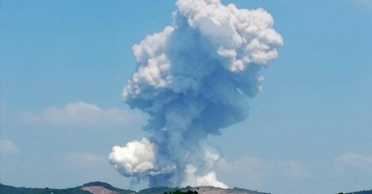 Havai fişek fabrikasında şiddetli patlama!