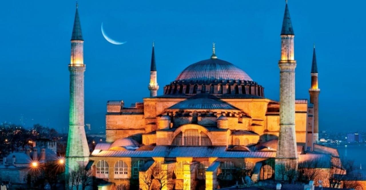 Rusya'dan Ayasofya ile ilgili açıklama: Dünya için önemini...