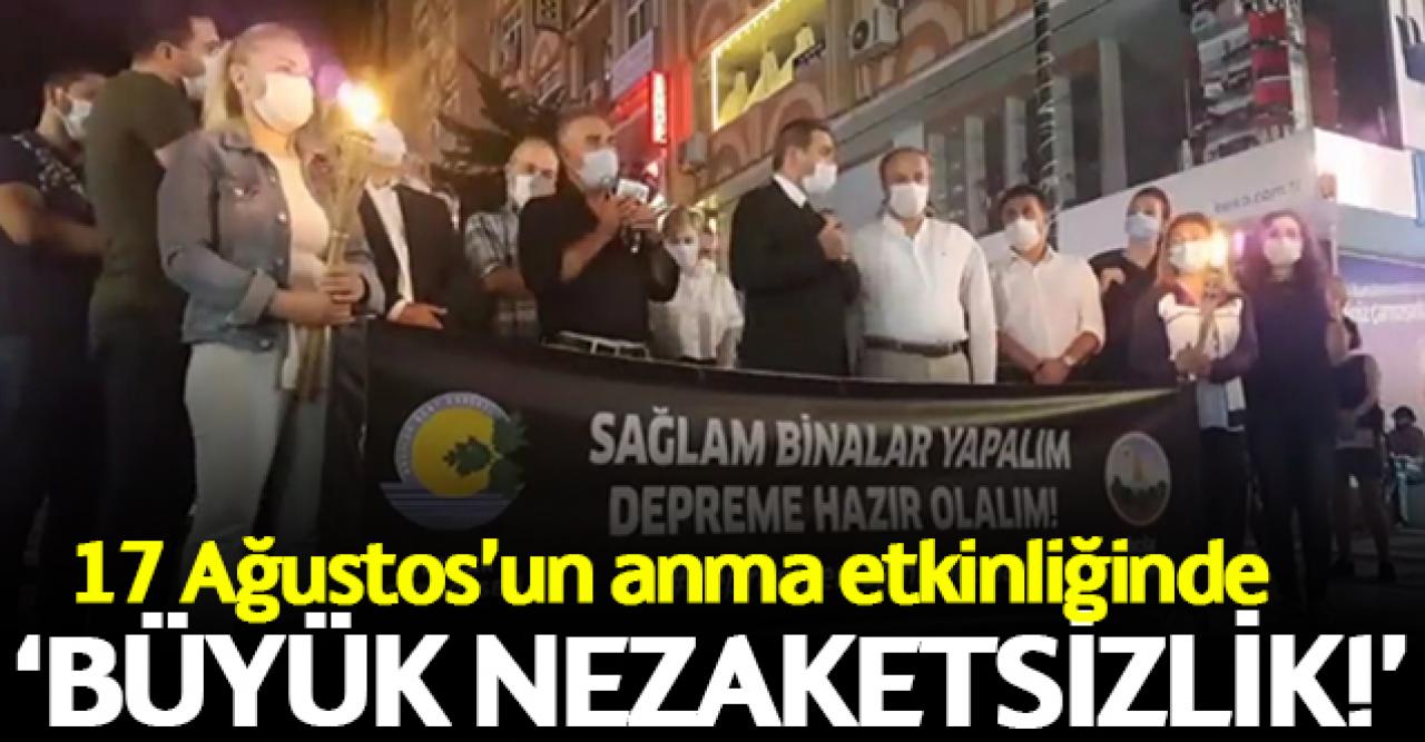 17 Ağustos'un anma etkinliğinde büyük nezaketsizlik! Maskeyi fırlattı...