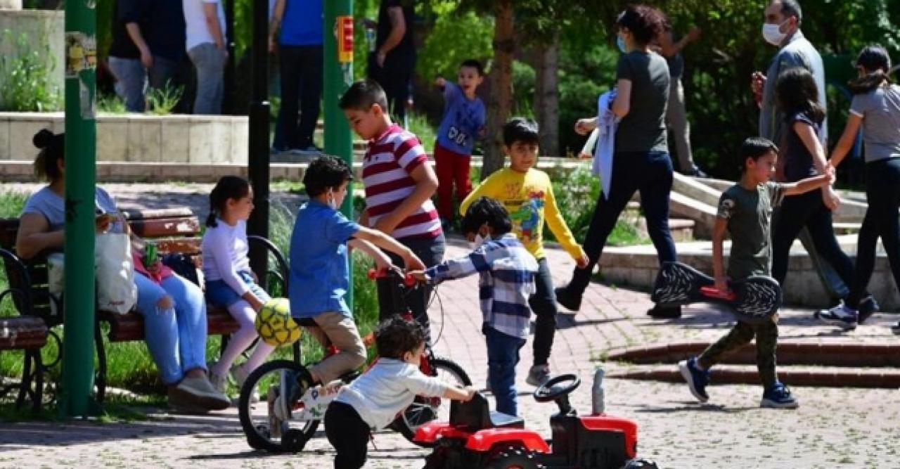 65 yaş üstü ve 18 yaş altına kısıtlama