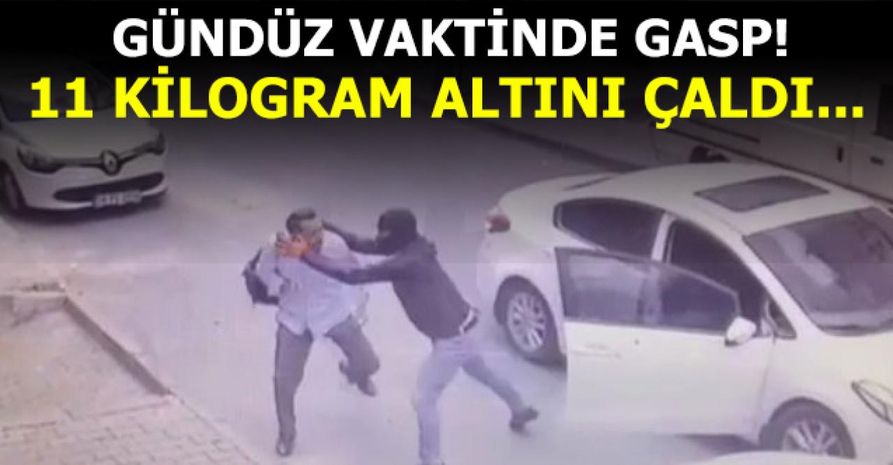 Esenler'de gündüz vakti gasp! 11 kilogram altını böyle çaldı...