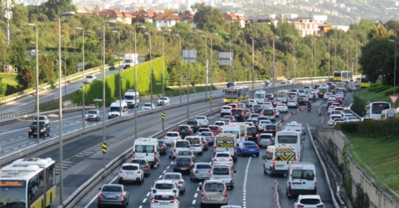 Trafiğe 7 ayda 526 bin 939 aracın kaydı yapıldı