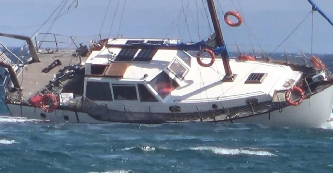 Tekirdağ kıyılarında kayalıklara çarpan yat yan yattı