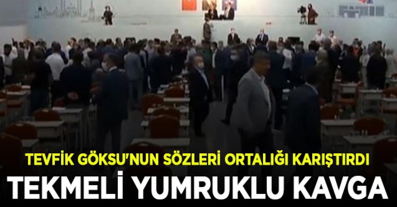 İBB Meclisi'nde tekmeli yumruklu kavga!