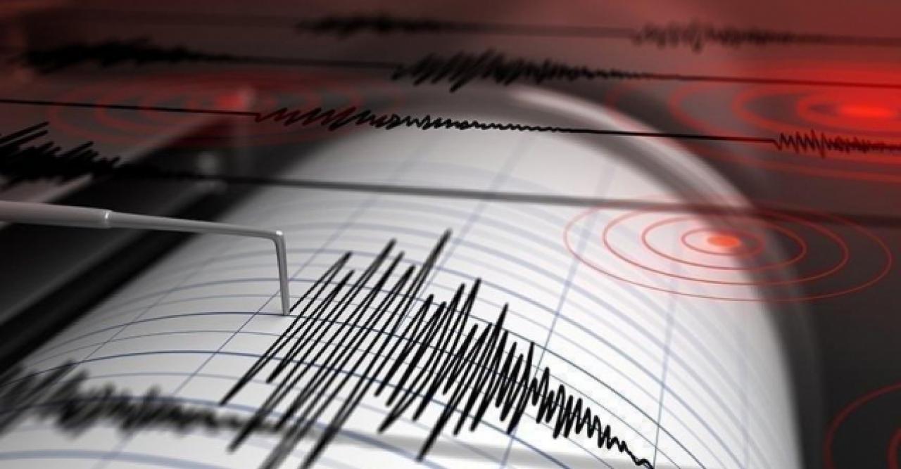 Ege Denizi'nde  4.9 büyüklüğünde korkutan deprem!