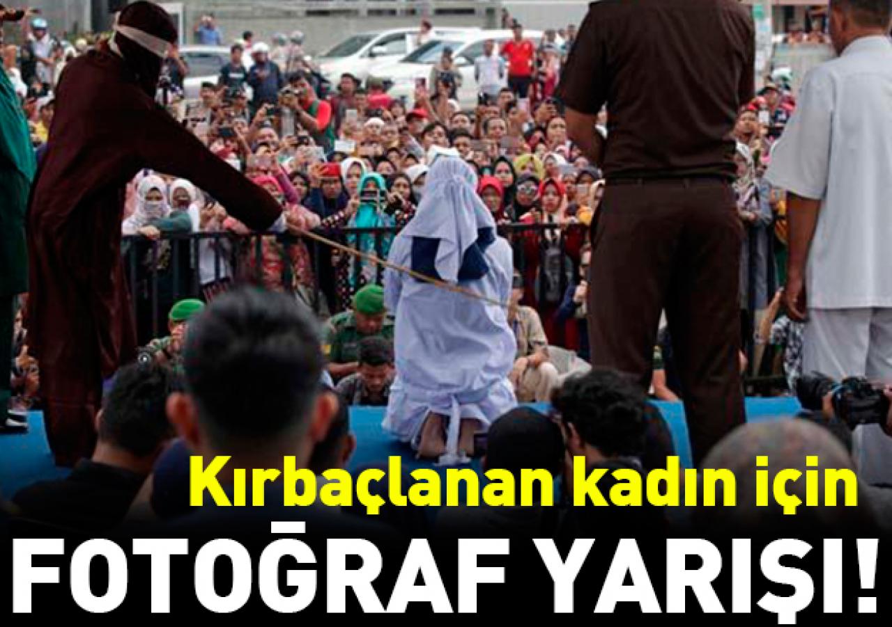 Endonezya'da kadınlar kırbaçlanacak hemcinsi için fotoğraf yarışına girdi