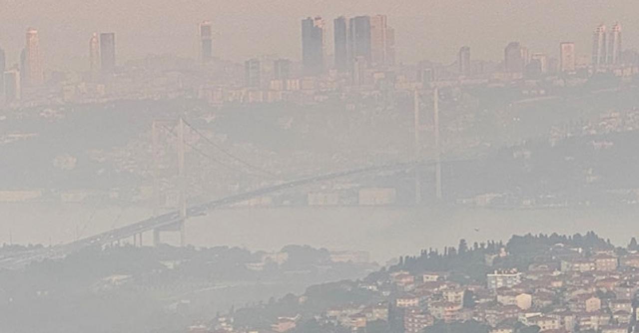 İstanbul'da sis etkisini gösteriyor