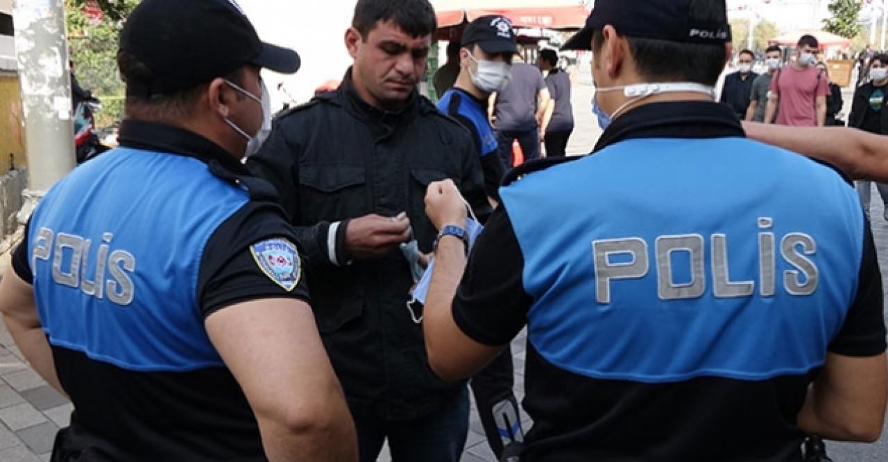 Taksim'de drone destekli maske denetimi