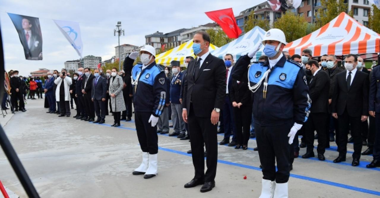 Atatürk Beylikdüzü'nde saygı ve minnetle anıldı