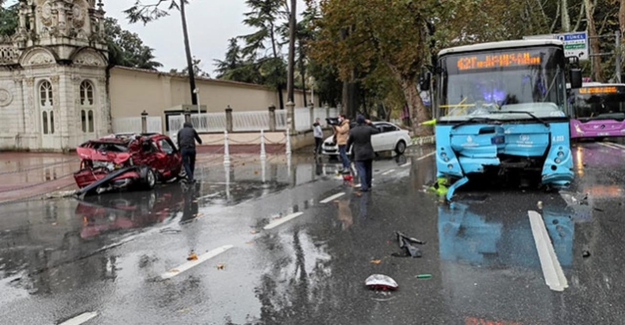 Dolmabahçe'de otomobil otobüsle çarpıştı