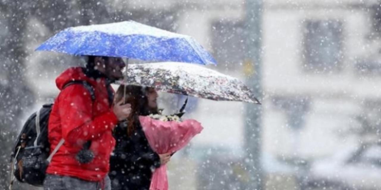 Meteoroloji'den sağanak, kar ve fırtına uyarısı