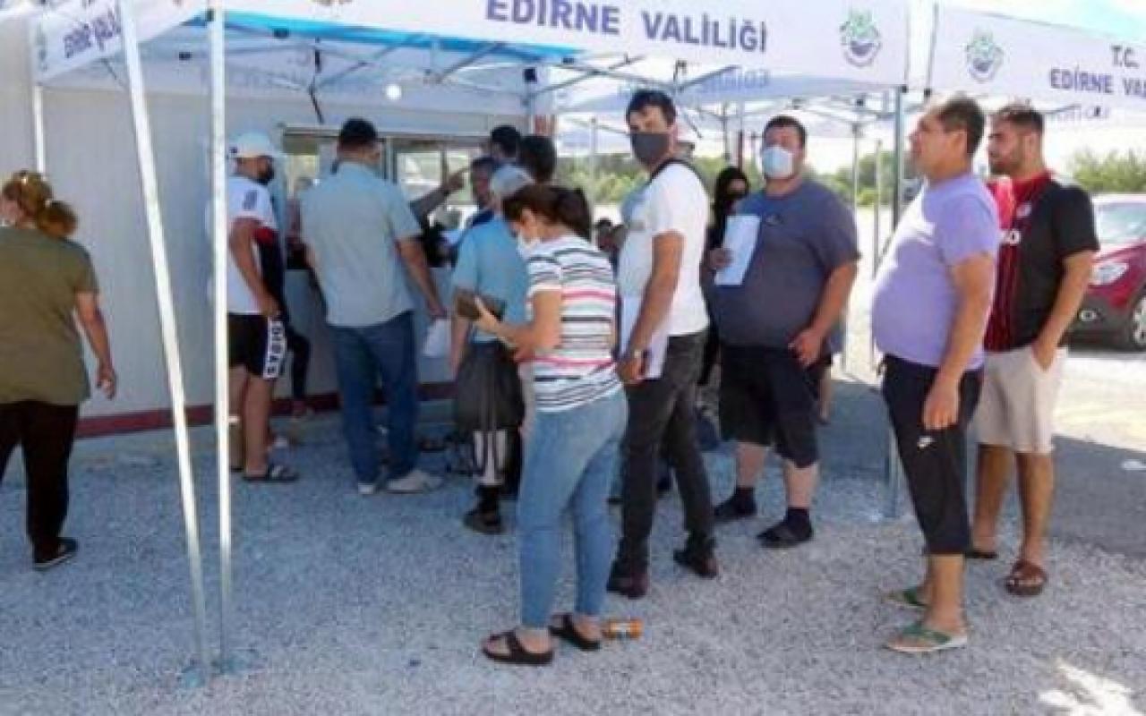 Kapıkule'de PCR testi yoğunluğu