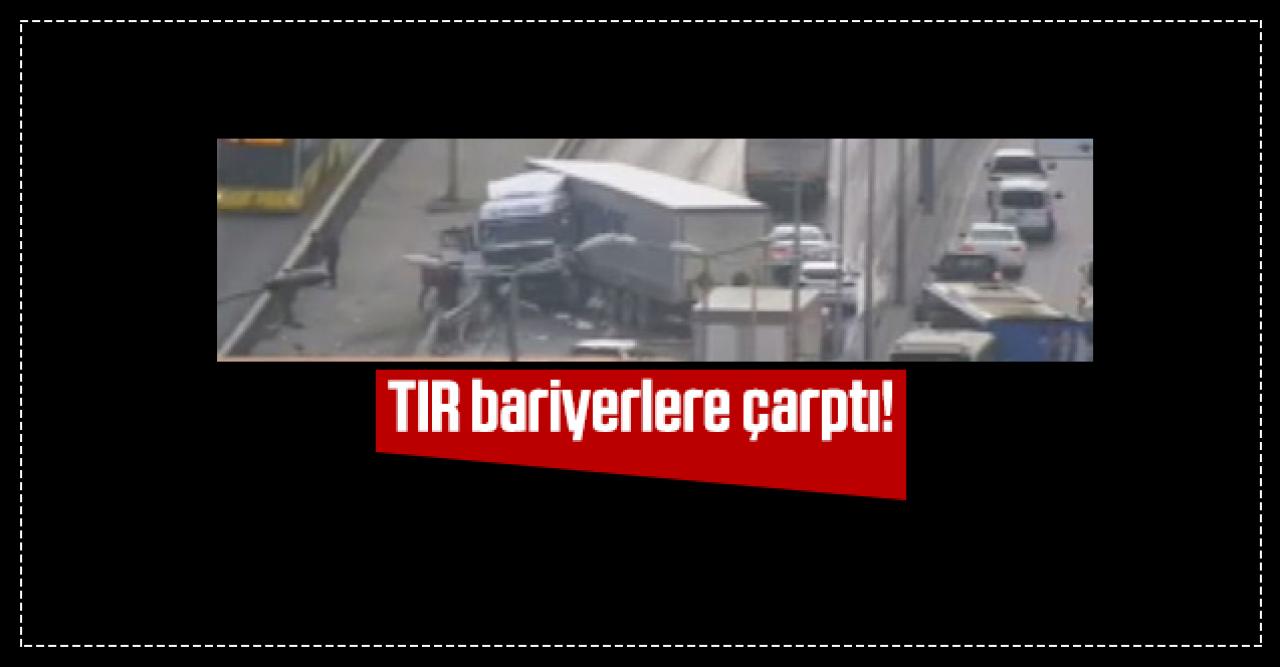 Haramidere'de TIR bariyerlere çarptı!