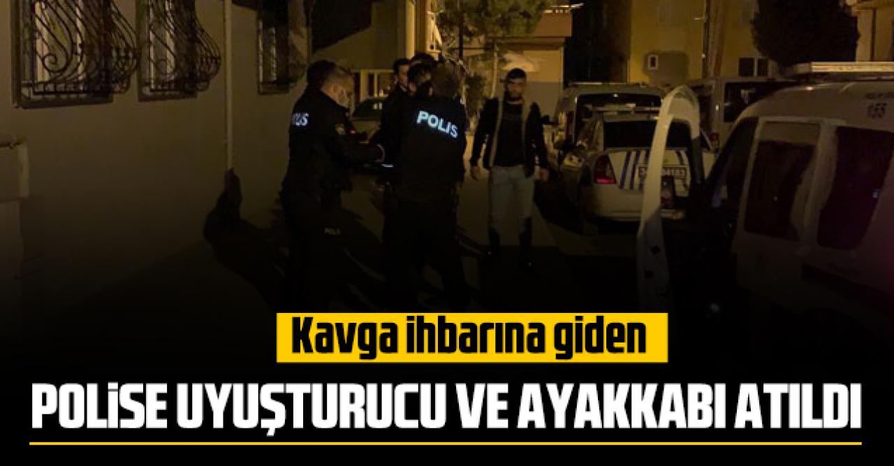 İhbara giden polise uyuşturucu madde ve ayakkabı atıldı